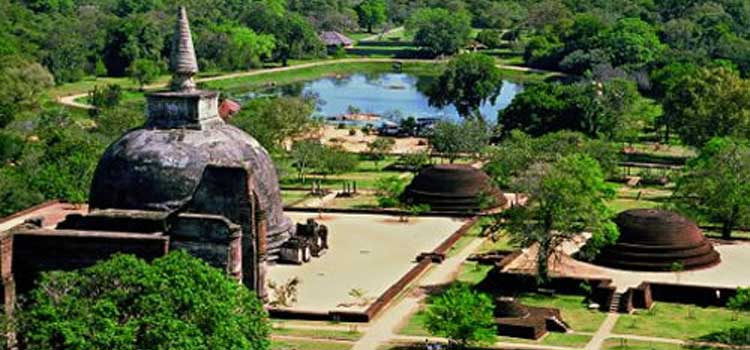 8 Days Round Trip - Discover Island 